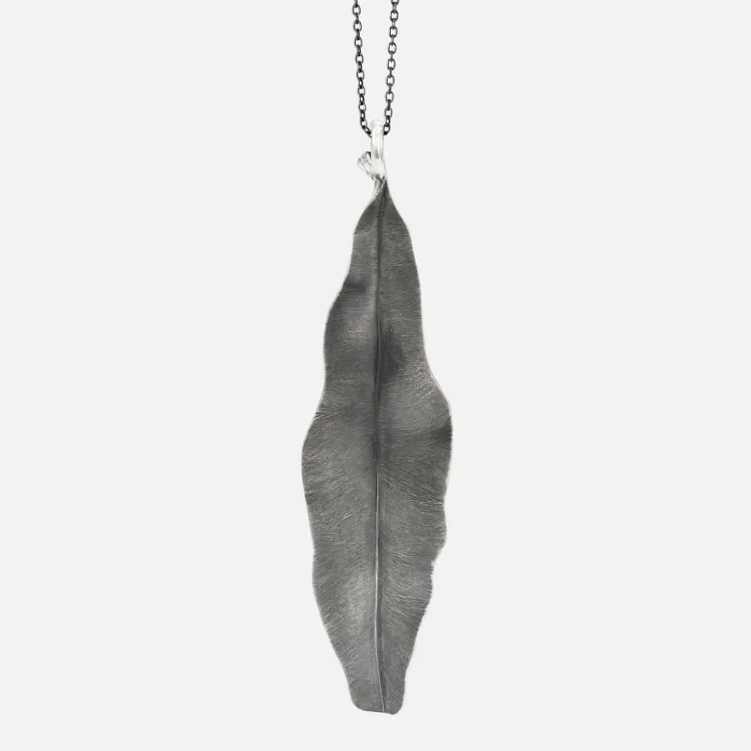 Ole Lynggaard Anhänger | Leaves pendant tall