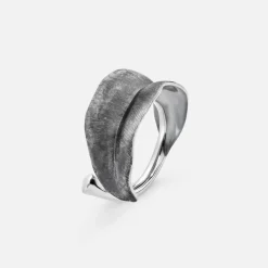 Ole Lynggaard Ringe | Leaves ring