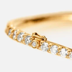 Ole Lynggaard Armbänder | Hochkarätige Juwelierkunst | Love Bands-Armreif, geschwungen, breit