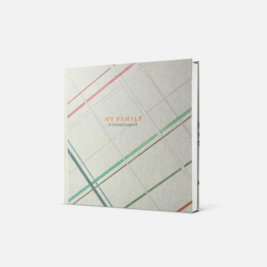 Ole Lynggaard Accessoires | My Family book