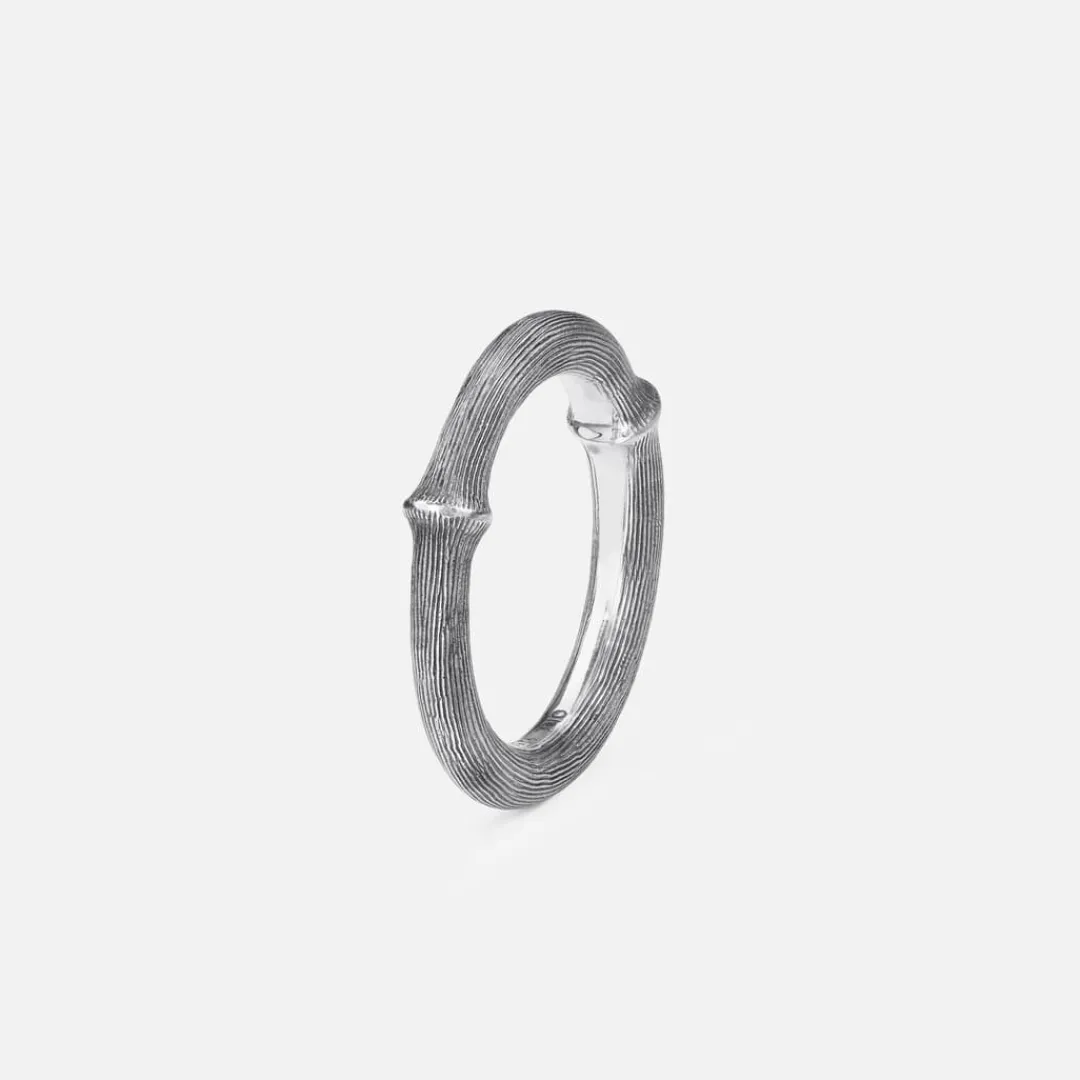 Ole Lynggaard Ringe | Nature ring IV