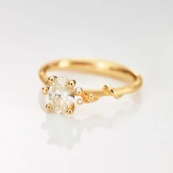 Ole Lynggaard Ringe | Nature Solitaire ring