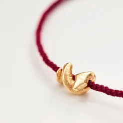 Ole Lynggaard Charmanhänger | Snakes-Kordelarmband